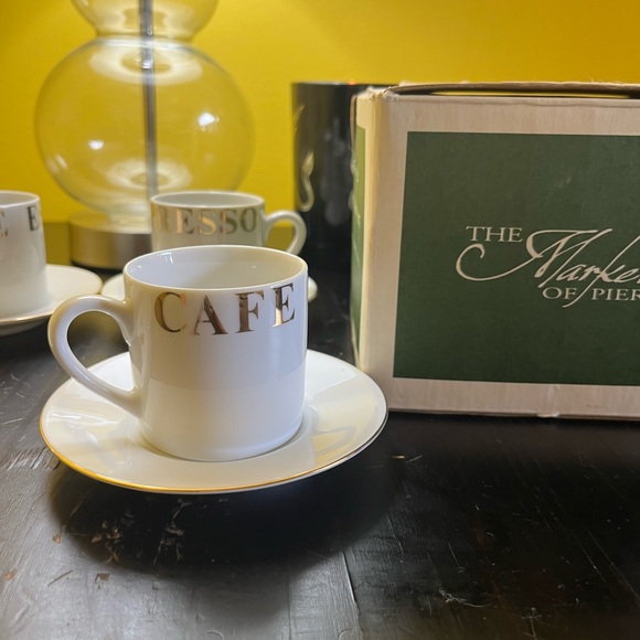 Pier 1 espresso cafe set of 4 white and gold cups and saucers - Picture 8 of 17